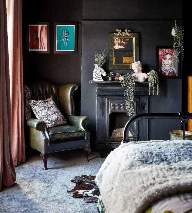 Dark Bedroom: Discover 10 Styles That Are Cozy and Romantic ...