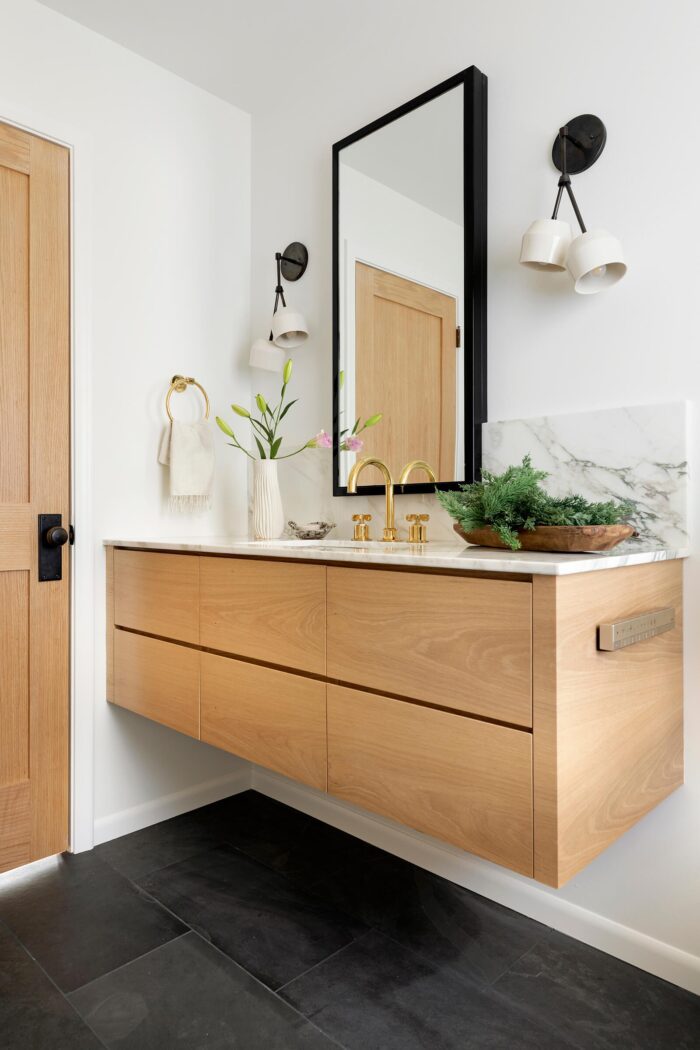 12 Unique Bathroom Counter Decor Ideas for a Personal Touch