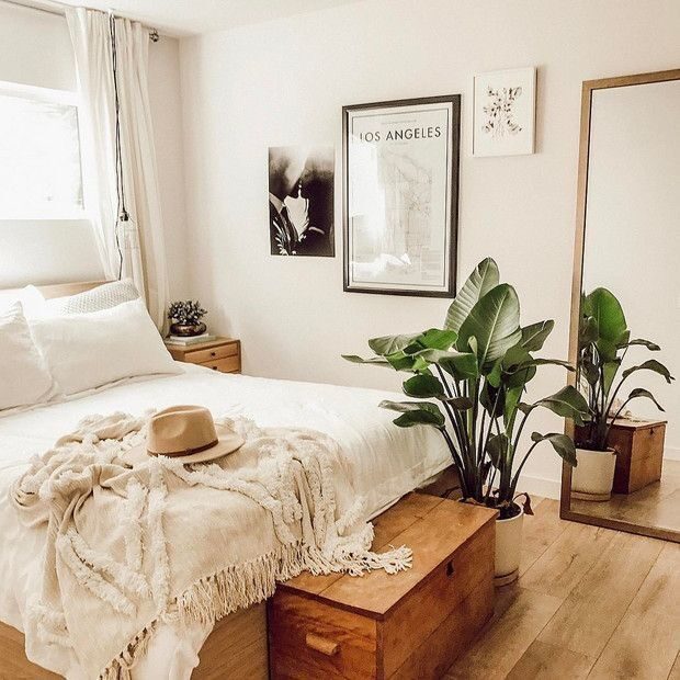 Indoor Greenery: Refreshing Cozy Neutral Bedroom