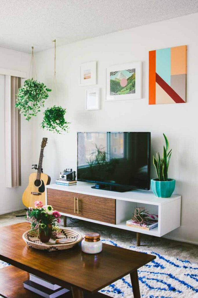 Decorate Around a TV